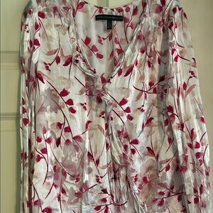 White House Black Market Red and White Tie Front Blouse